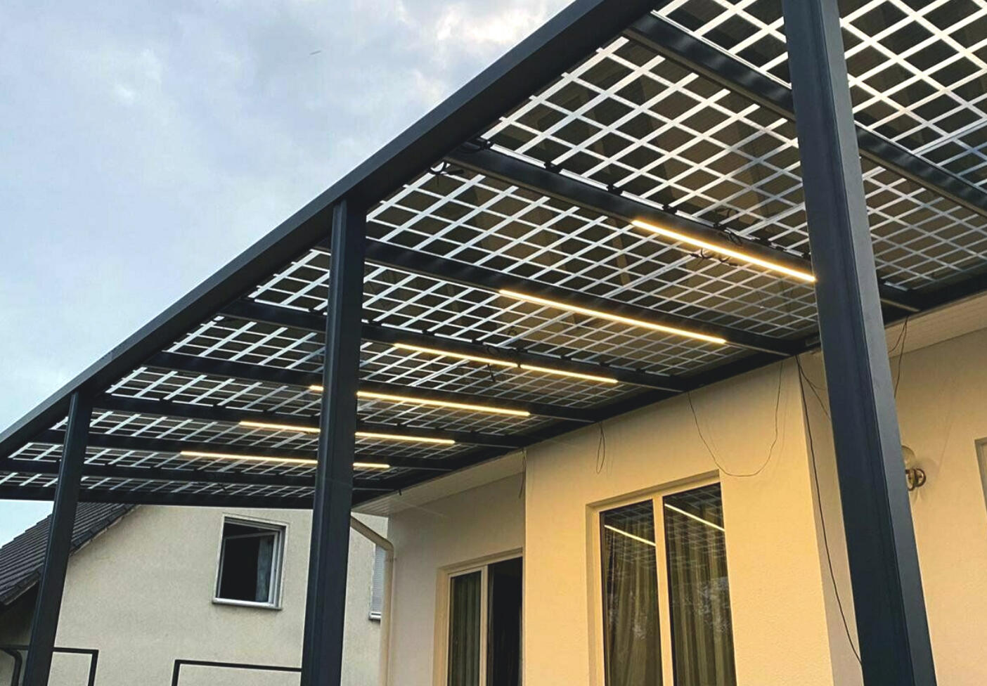 Terrassenüberdachungen mit Solartechnik